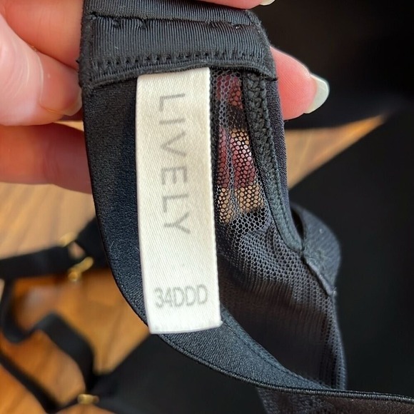 Lively Wireless Bra Floral Print Lightly Lined Everyday Comfort 34DDD - Picture 5 of 6